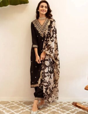 Ethnic Motifs Embroidered Kurta Set