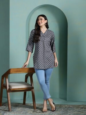 Women Liva Grey Printed Tunic