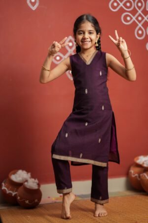 Uthra Wine Kurti Set Mini