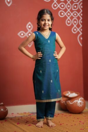 Uthra Teal Kurti Set Mini