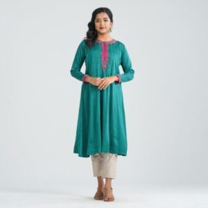 Women’s Crepe Silk Kurti