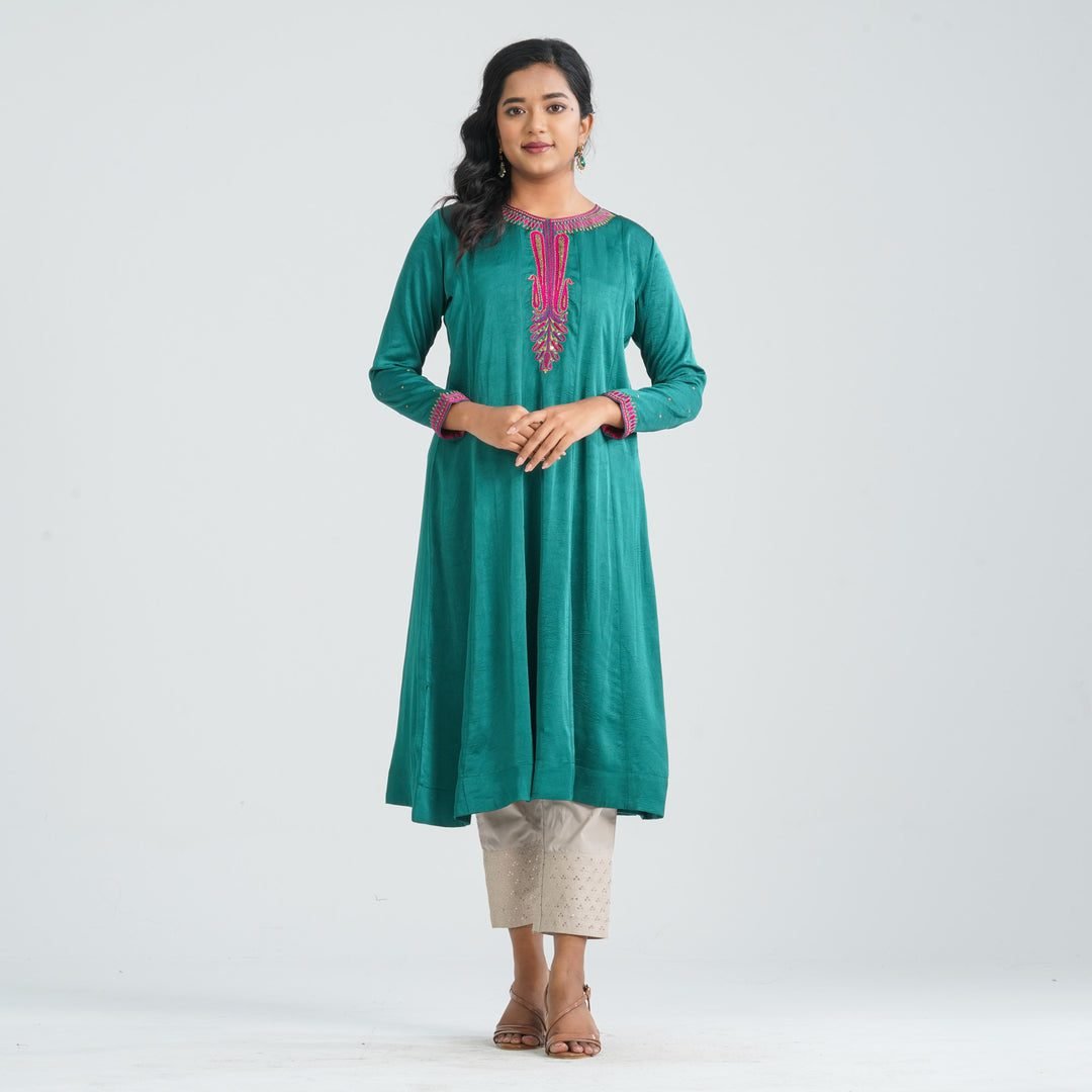 Women’s Crepe Silk Kurti