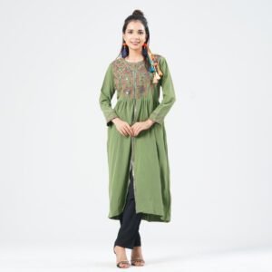 Women’s Crinkle Georgette Kurti