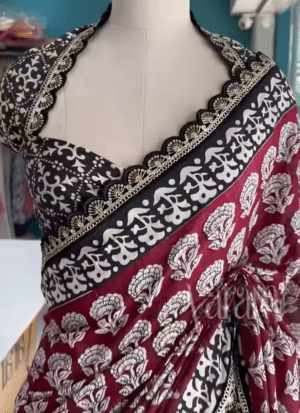 Soft Mul Cotton Saree With Elegant Lace And Hand Block Prints