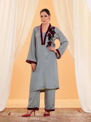 Womens'S Exclusive Lace Details Silk Mixed Regular Fit Shalwer Kameez