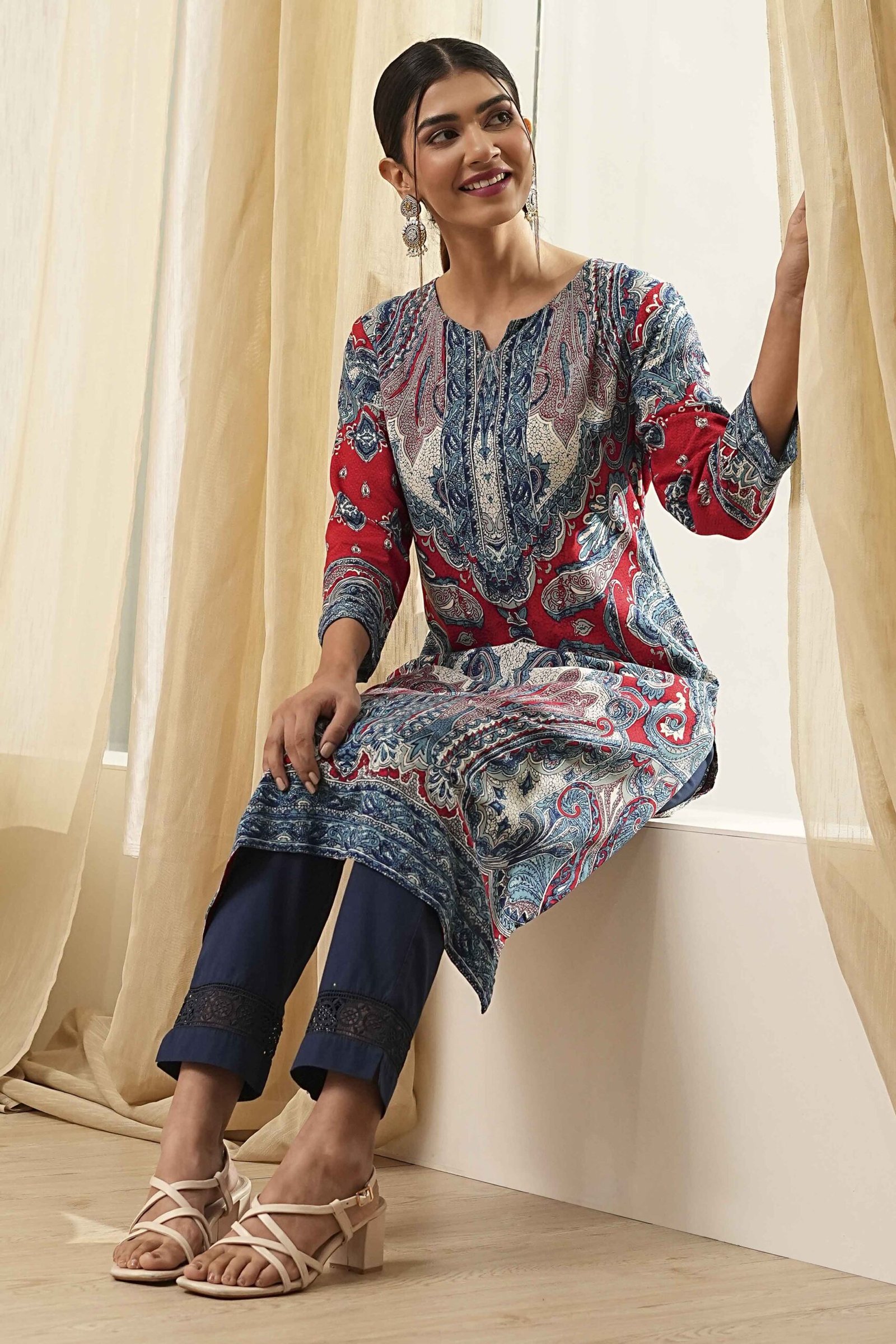 Red And Blue Printed Straight Kurta