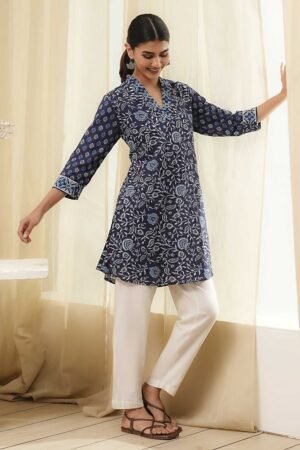 Indigo Cotton Floral Straight Short Kurta