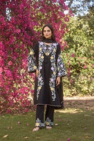 Black Bloom Cotton Aari Pheran Set
