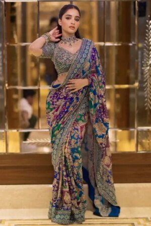 Actress Vishakha Dhiman Slays In Samyakks Multicolor Crepe Printed Designer Saree With Embroidered Readymade Blouse-Sr27805