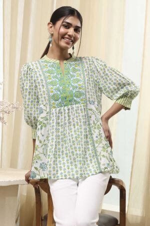 Green And White Pleated Short Kurta