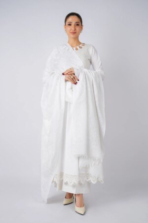 White Rose Shawl
