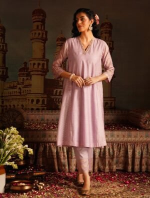 Women Lavender Purple Chanderi Rogan Kurta With Pants