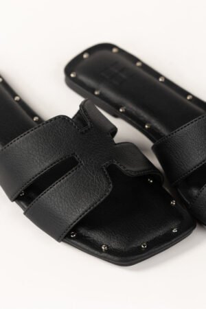 Black Slipper