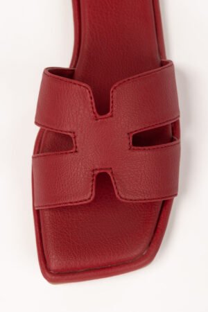 Maroon Slipper