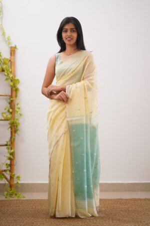 Exp - Maanvi- Cream And Light Teal Pure Maheshwari Silk Cotton Saree