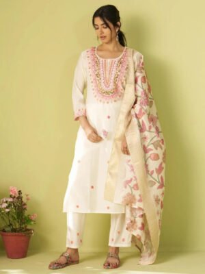 Off White Floral Embroidered Kurta Set