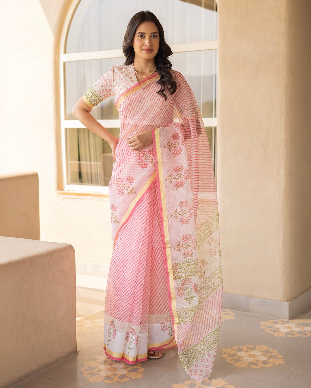 Suhana Pink Doria Printed Saree by Aachho, South Asian ethnic wear