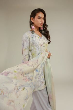 Embroidered Raw Silk by Khaadi, South Asian ethnic wear