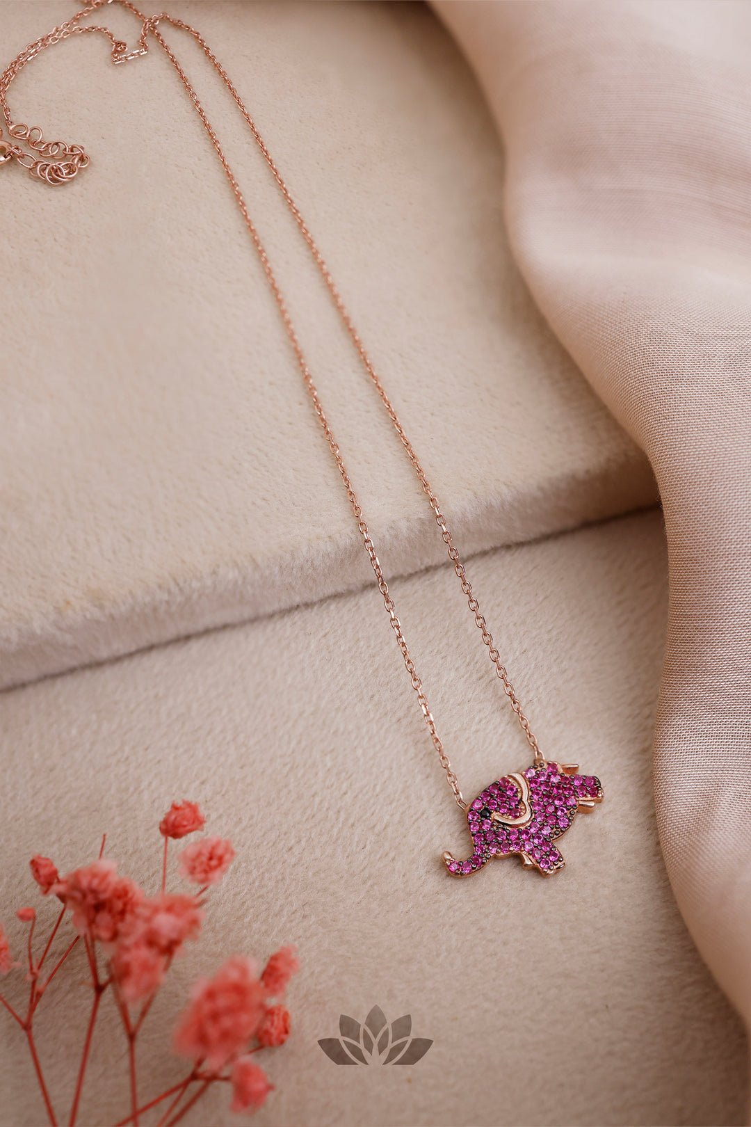 Necklace Cora by Tamara Chennai, South Asian ethnic wear