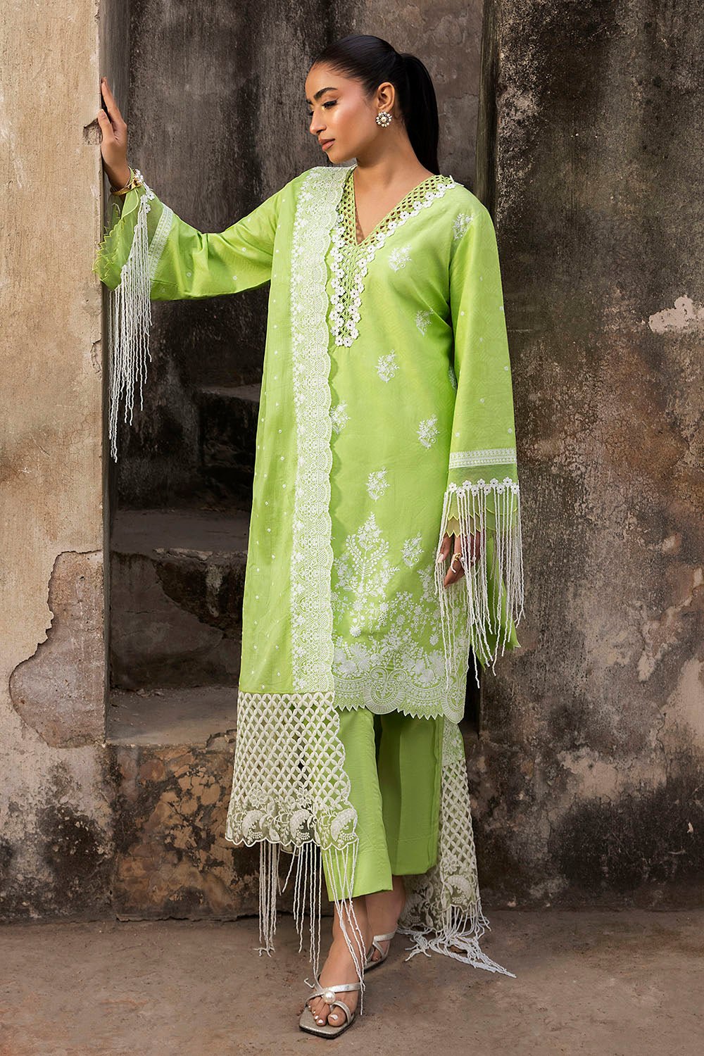 3 Piece Embroidered Jacquard Suit With Embroidered Denting Dupatta
