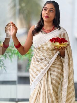 Lucknowi Inspired Embroidery Pattern Organza Saree | Mm608
