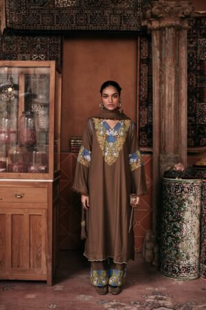 brown Wool Aari Embroidered Kalidaar Pheran Set With Salwar Pants & Embroidered Woollen Stole by Koshur India, South Asian ethnic wear