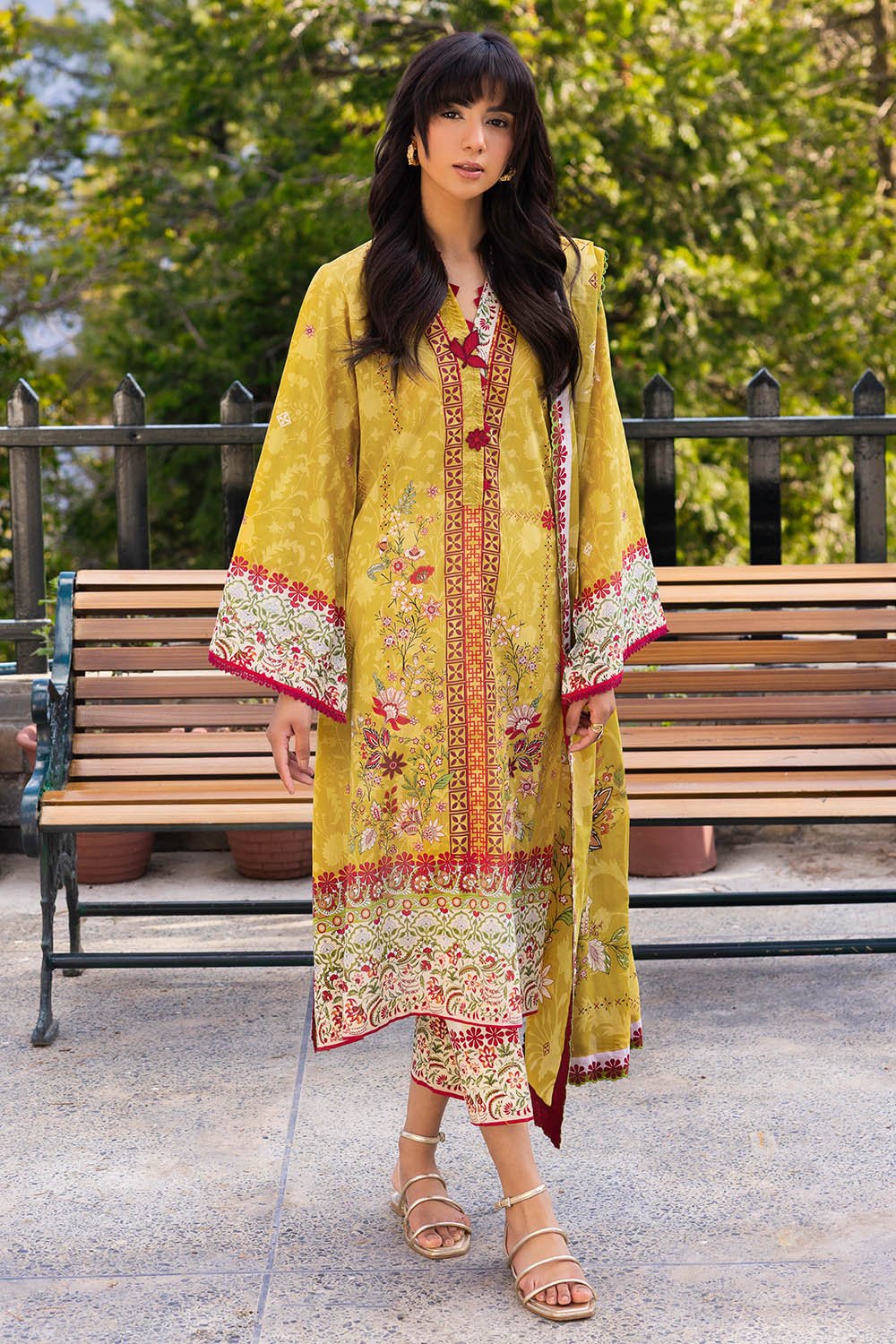 3 Piece Printed Lawn Suit by Gul Ahmed, South Asian ethnic wear