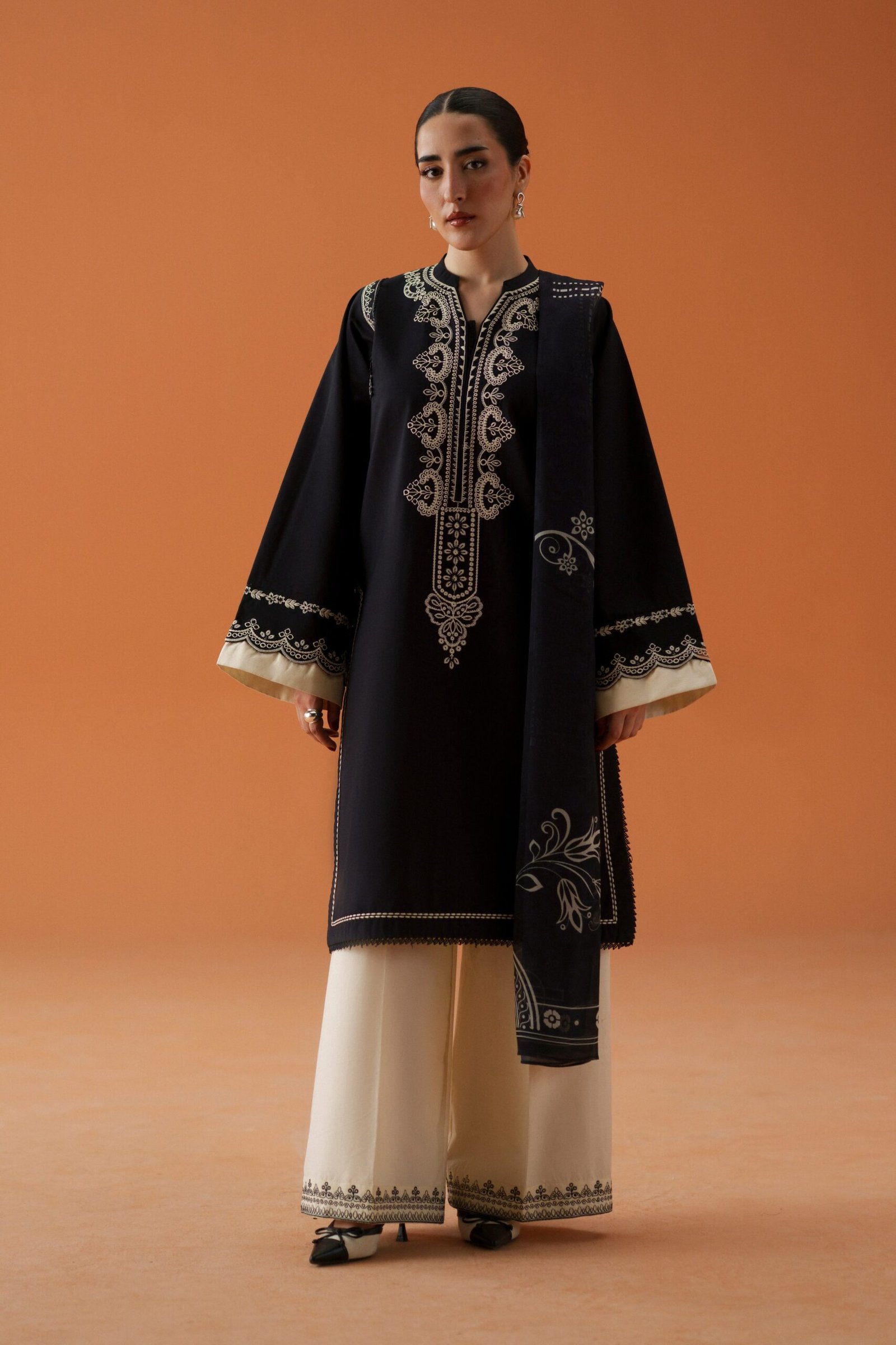 Isla by Naqshi, South Asian ethnic wear