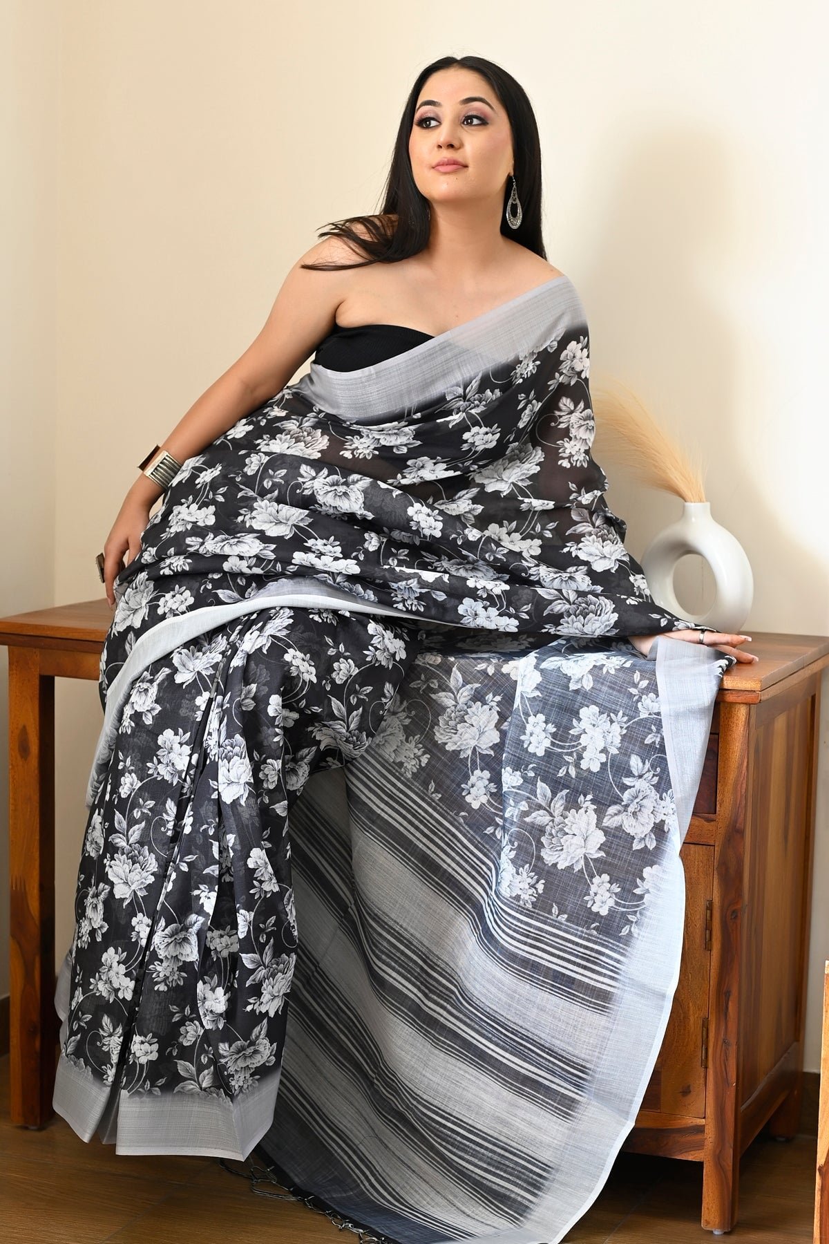 Black With White Linen Saree With Digital Floral Print by BharatSthali, South Asian ethnic wear